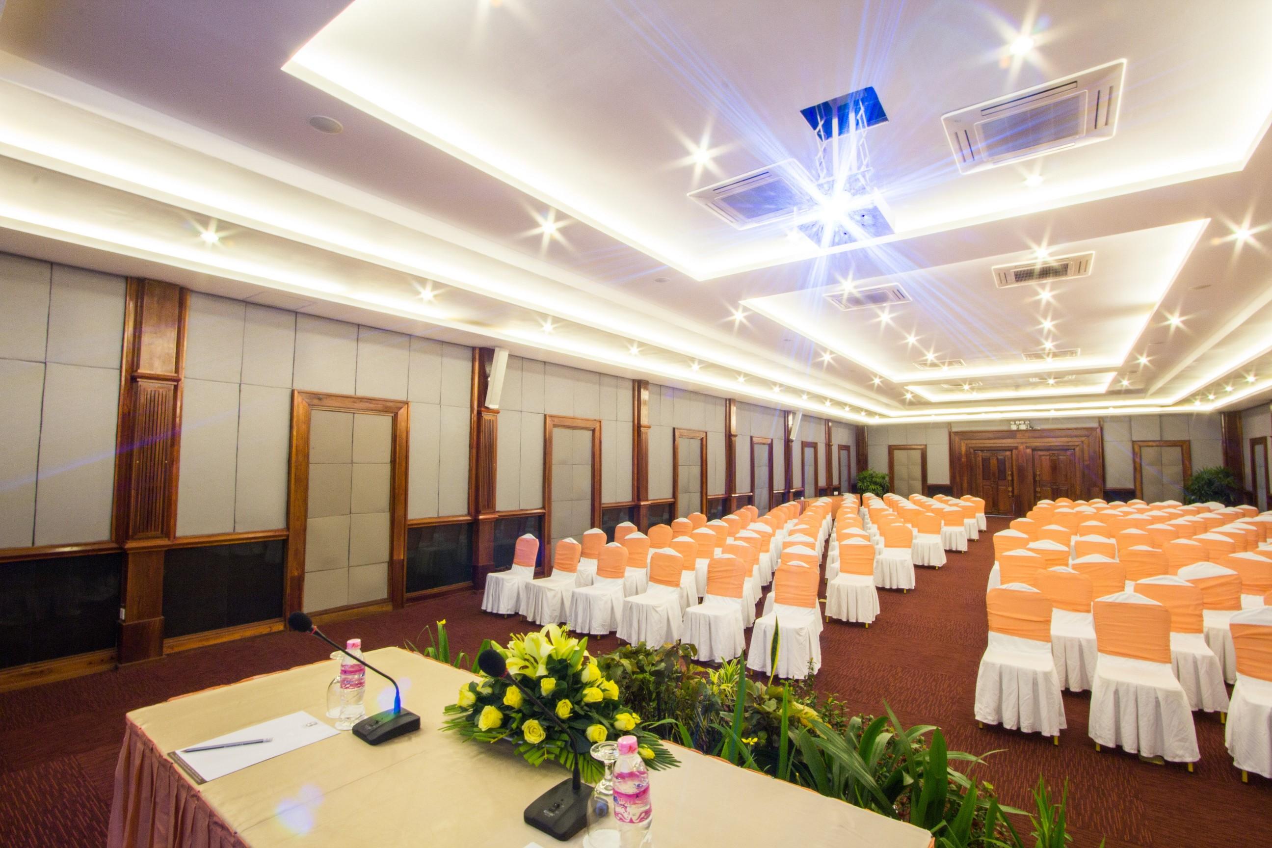 Royal Empire Hotel Siem Reap Exteriör bild